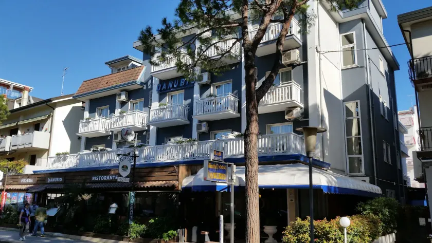 Hotel Danubio - Image 1