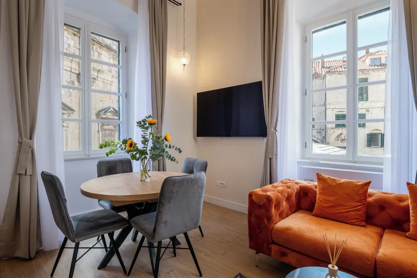 Piano Nobile Residence - Image 1