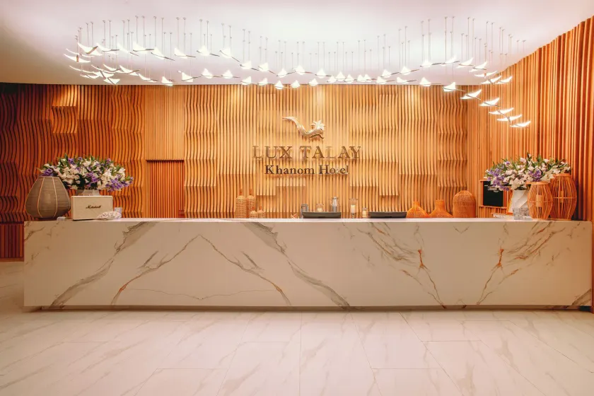 Luxtalay Khanom Hotel - Image 1