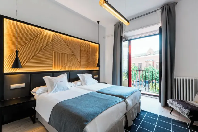 Hotel Sevilla - Image 1