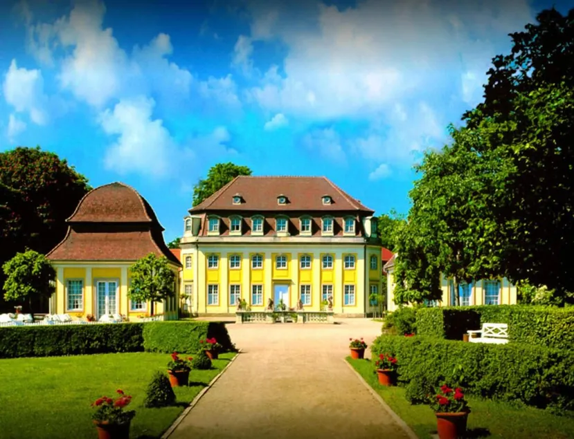 Kurpark Hotel - Image 1