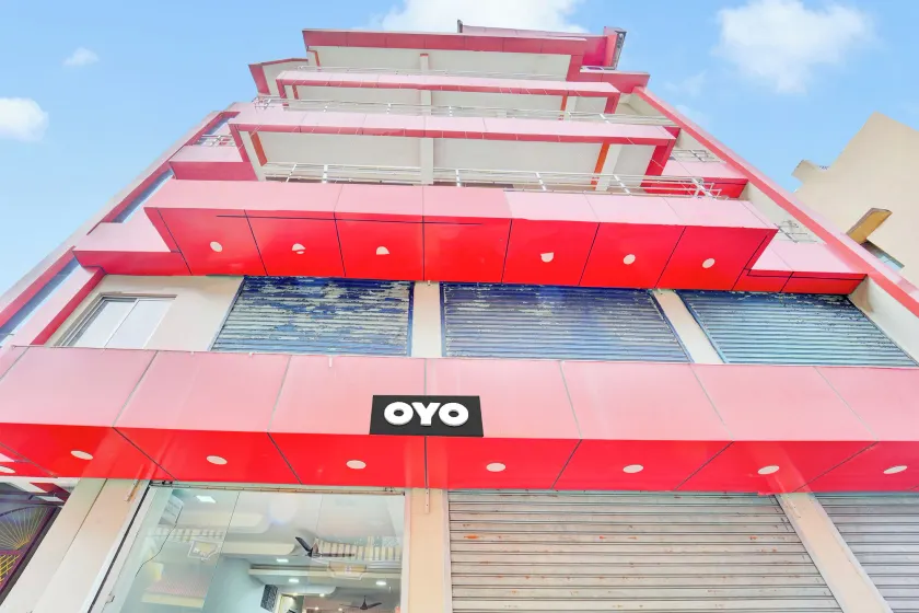 Hotel O Shakti Inn - Image 1