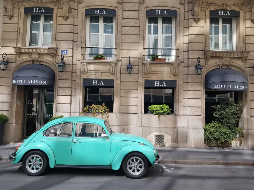 HOTEL ALISON - Image 1