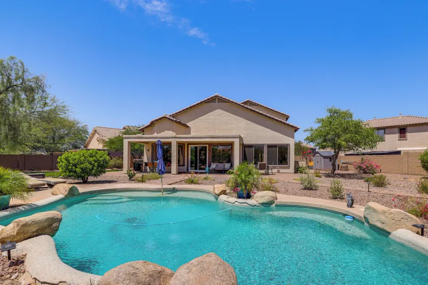Fire Pit & Large Yard! Luxury Anthem Escape - Image 1
