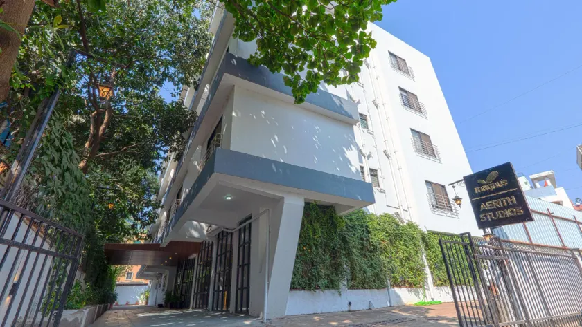 MAGNUS AERITH STUDIOS, EXECUTIVE RESIDENCES - Image 1