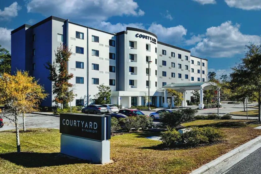 Courtyard Biloxi North/D'Iberville - Image 1