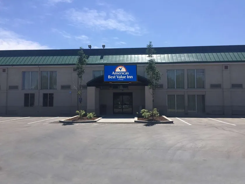 Americas Best Value Inn & Suites-Boise - Image 1