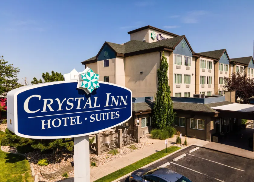 Crystal Inn Hotel & Suites - Salt Lake City - Image 1