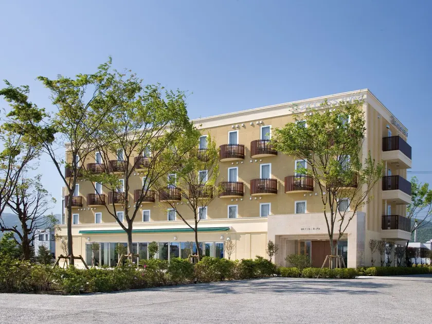 Business Hotel Access Awa - Image 1