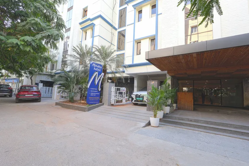 Monday Hotels Hitec City - Image 1