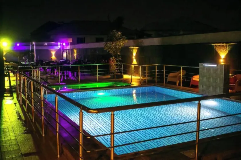 De Bay Lux Hotel & Suites, Lekki, Lagos - Image 1
