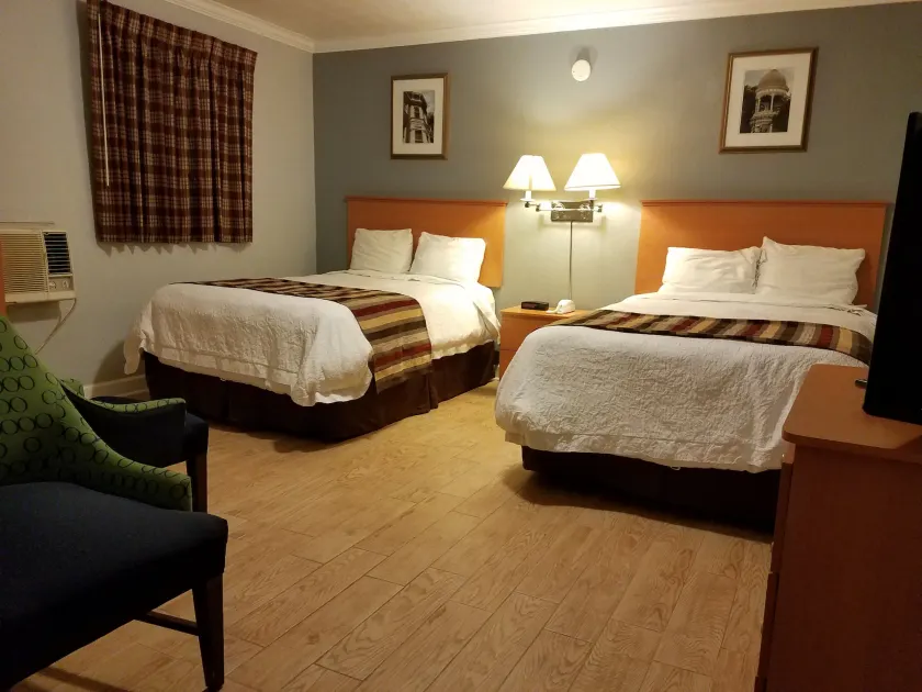 Scottish Inn - Okeechobee - Image 1