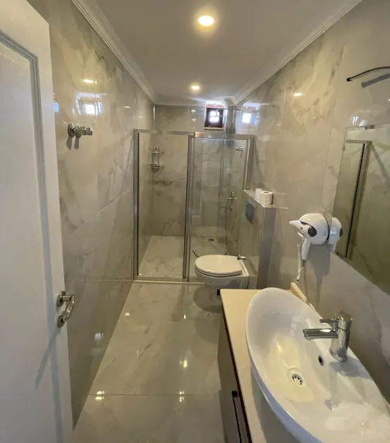Tayfun Hotel - Image 1