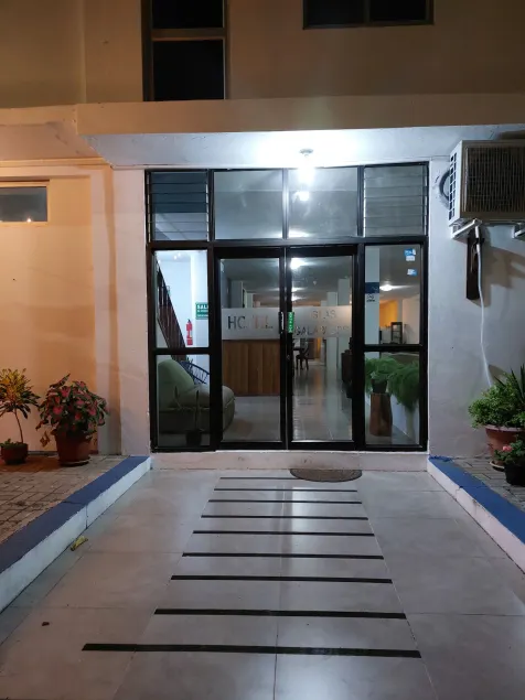 Hotel Islas Galapagos - Image 1