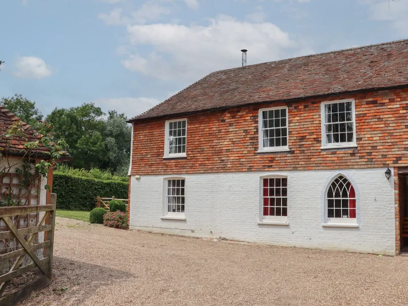 Mountfield Farm Cottage - Image 1