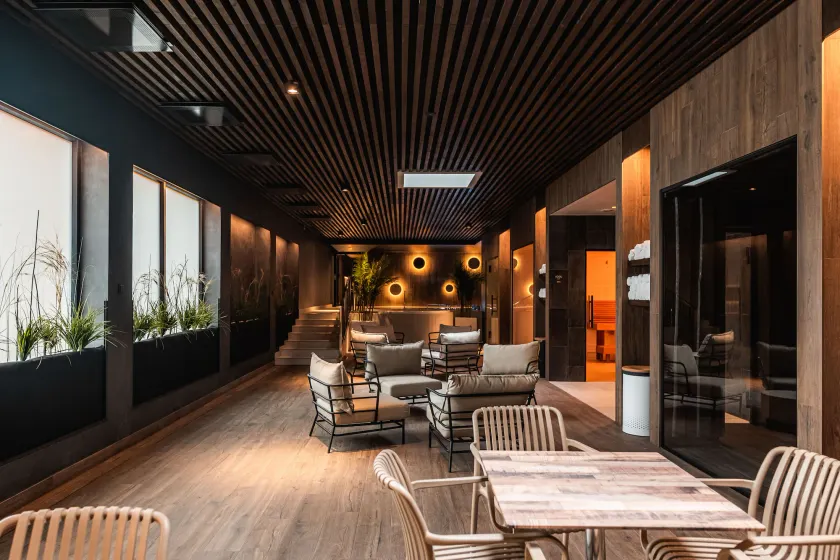Meri Seaside Hotel & SPA - Image 1