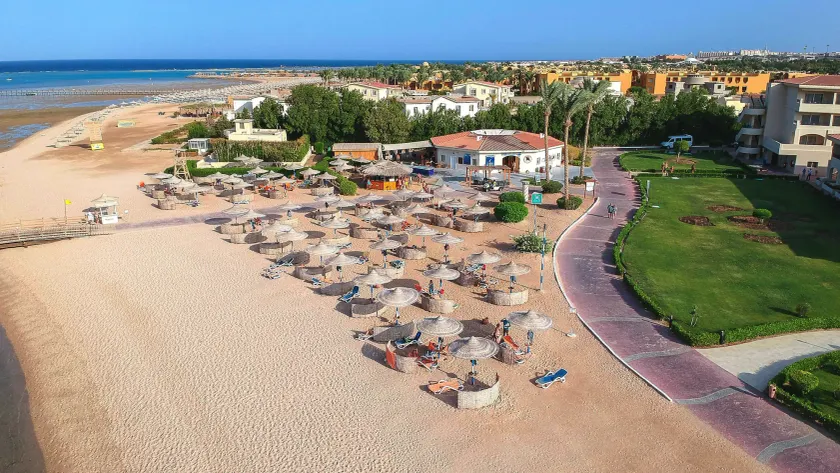 Cleopatra Luxury Resort Makadi Bay - Image 1