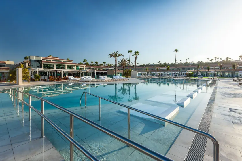 Kumara Serenoa By Lopesan Hotels - Image 1