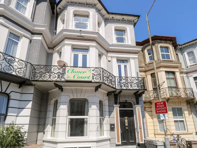 Clover Court - Image 1