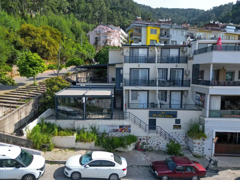 Miralya Rooms - Image 1