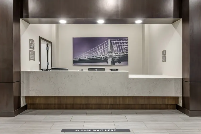 Staybridge Suites Orlando Royale Parc Suites by IHG - Resepsjon