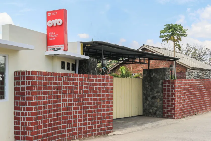 Hotel O Villa Ciparay Indah Syariah - Image 1