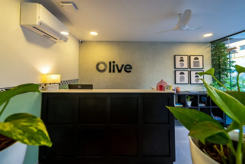 Olive Hotel JP Nagar by Embassy Group - Resepsjon