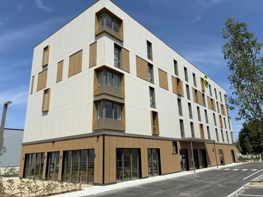 B&B HOTEL Amiens Sud - Image 1