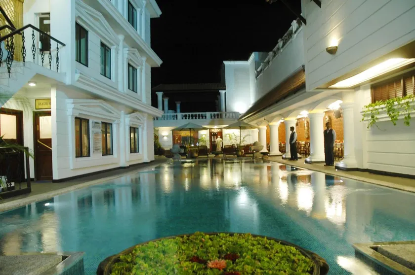 Anandha Inn Convention Centre and Suites - Image 1