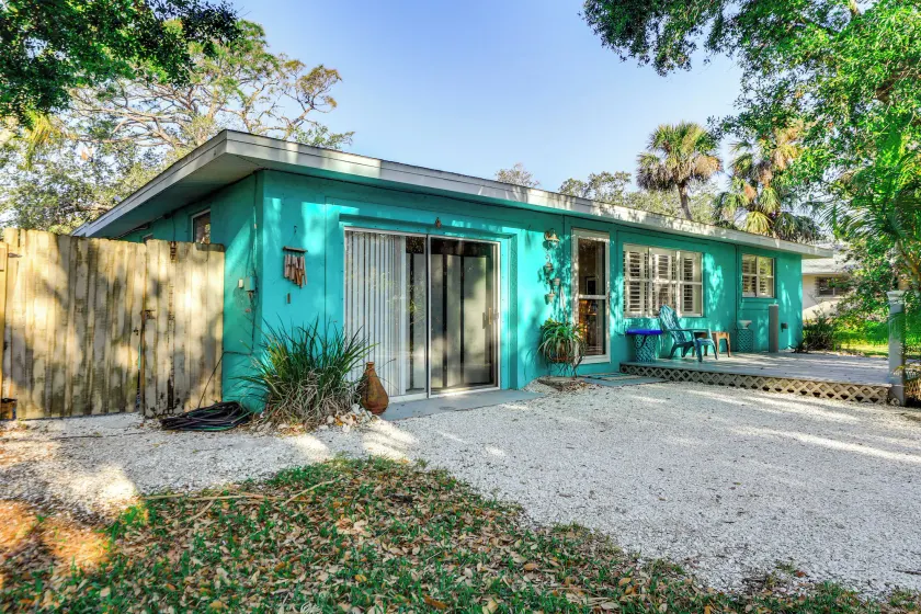 NEU! Gehobener Bungalow mit Terrasse und Grill, zu Fuß zum Strand - Image 1