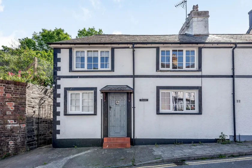 Kynaston Cottage - Image 1