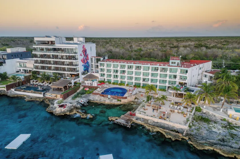 Hotel B Cozumel - Image 1