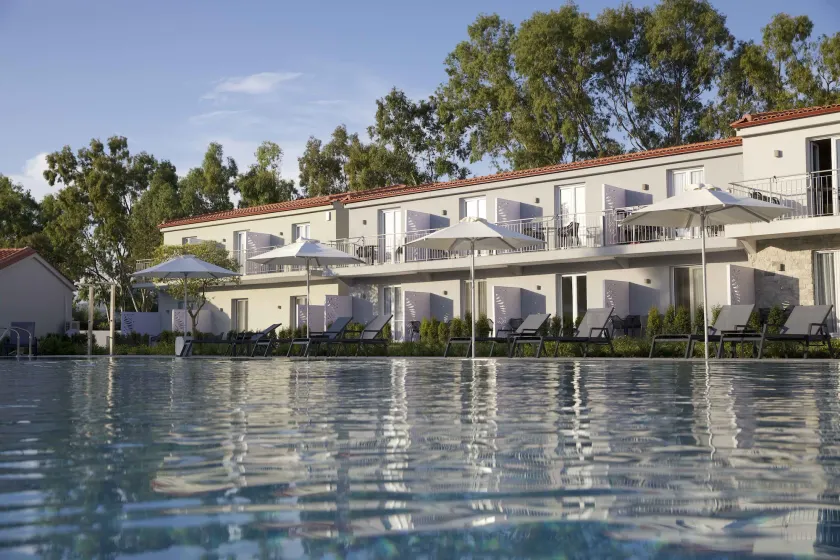 Paleros Beach Resort - Image 1