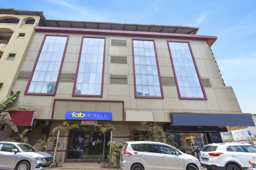 Fabhotel Maharaja - Image 1