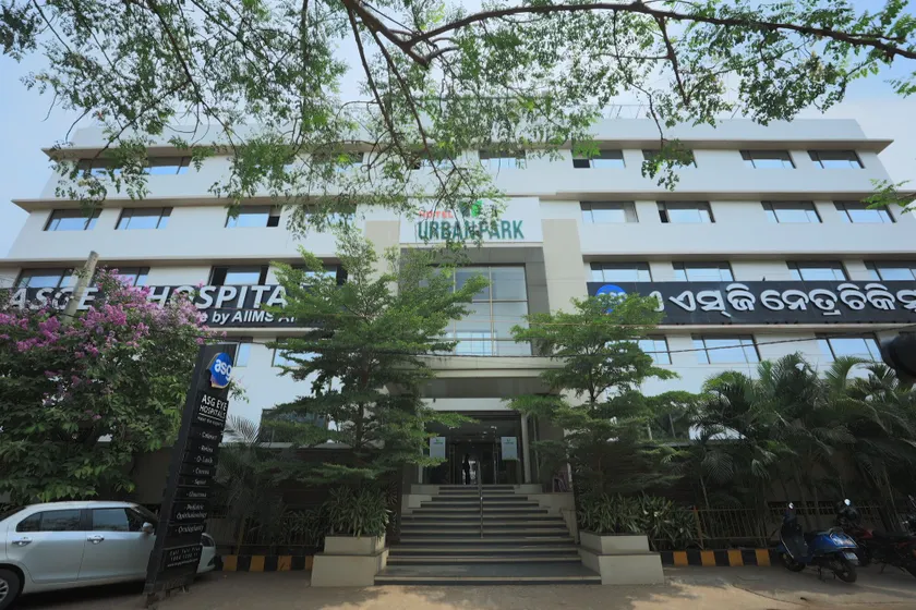 Crystal Urban Park - Image 1