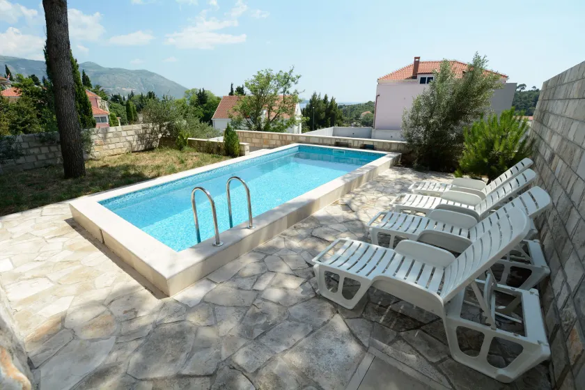 Villa Avantgarde - Image 1