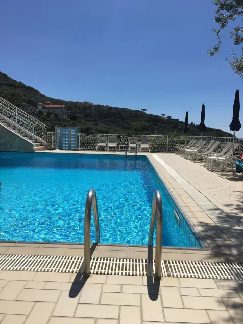 Hotel Dania - Image 1