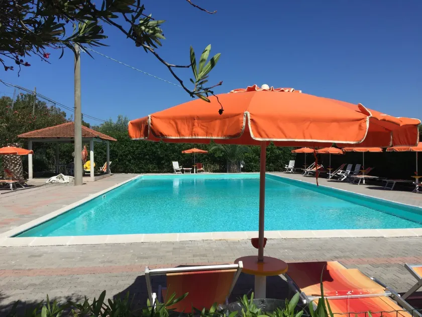 Viola Club Village - Image 1