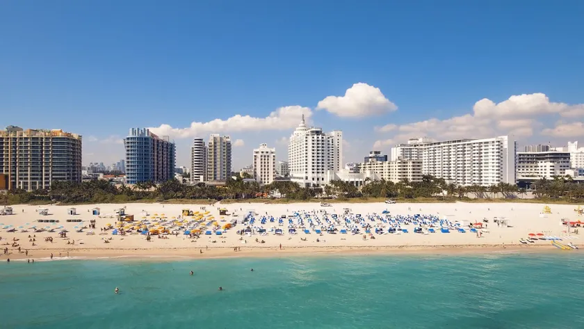 Loews Miami Beach Hotel - Image 1