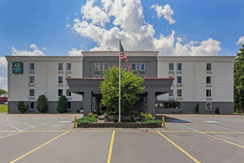 Quality Inn Easton - Image 1