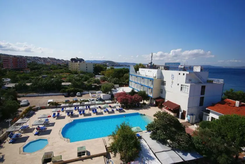 Alevok Hotel - Image 1