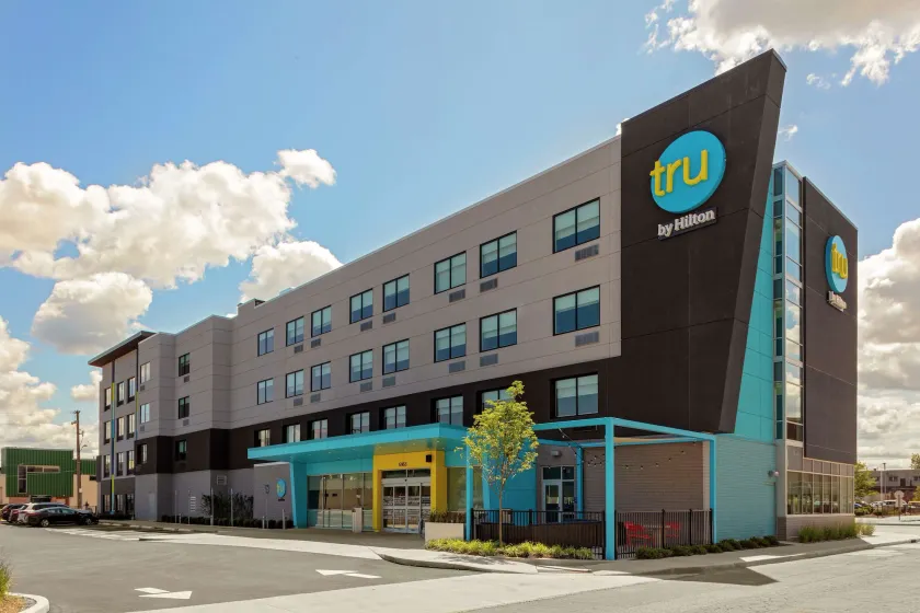 Tru By Hilton Cleveland Midtown - Image 1