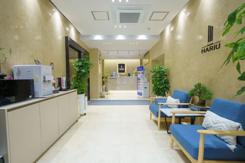 Hotel Hariu - Image 1
