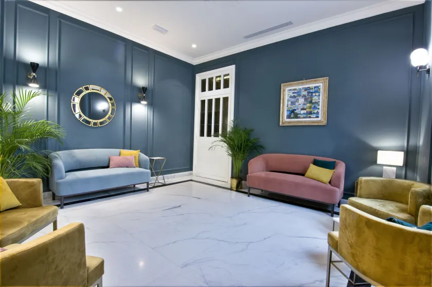 Hotel Golf - Image 1
