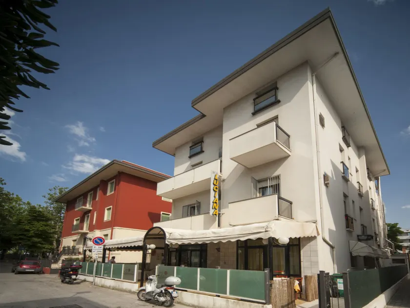 Luna Hotel Rimini - Image 1