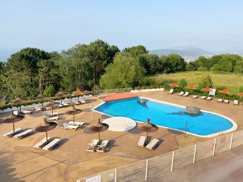 Hotel Gudamendi - Image 1