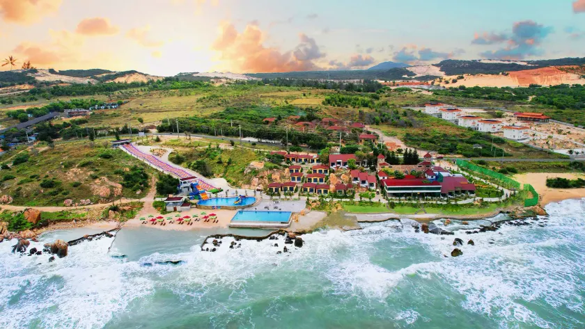 Adora Bay Ke Ga Beach Resort - Onsite Water Park - Image 1