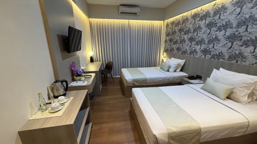 Grand Santhi Hotel - Image 1