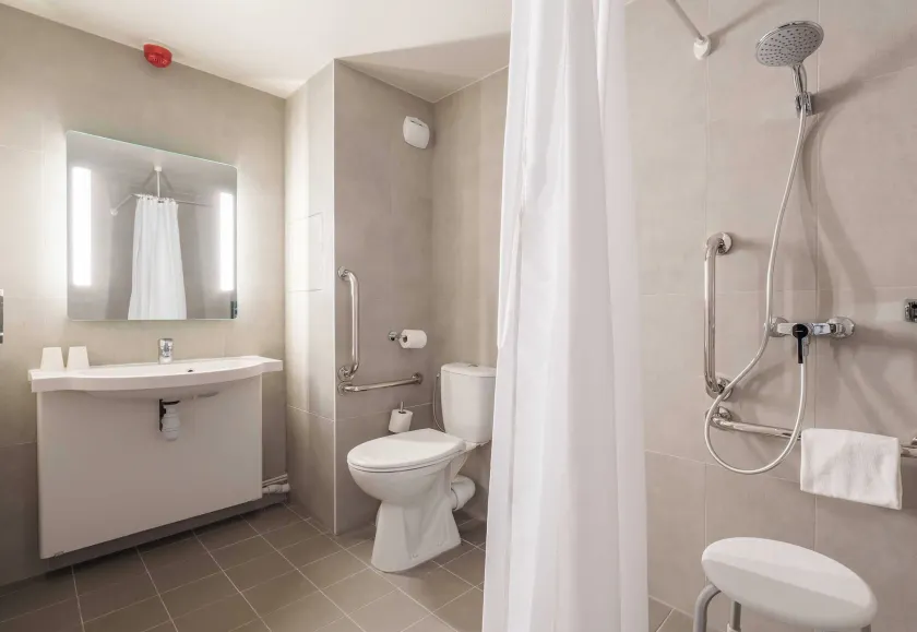 B&B HOTEL Troyes Centre - Image 1