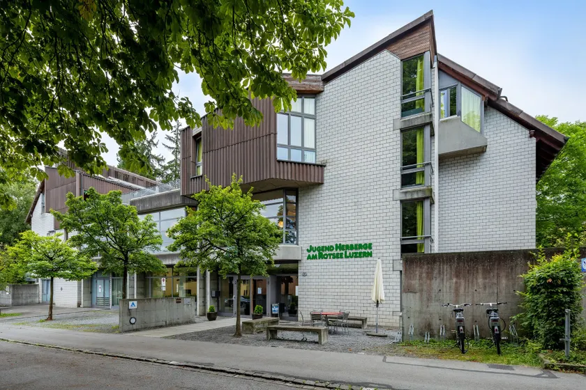 Luzern Youth Hostel - Image 1